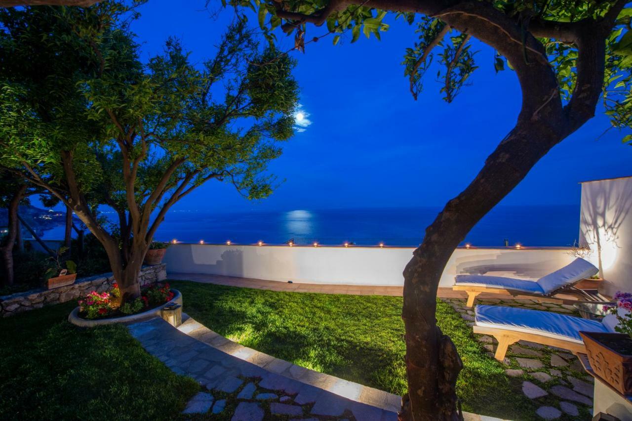Villa Gaetano Praiano Eksteriør billede